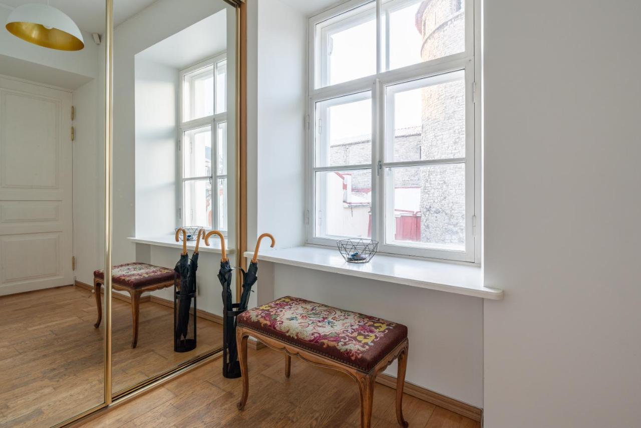 Old Town - Vana Viru Apartment 塔林 外观 照片